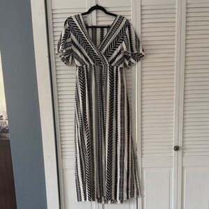 SHEIN Black and White Patterned Maxi Dress